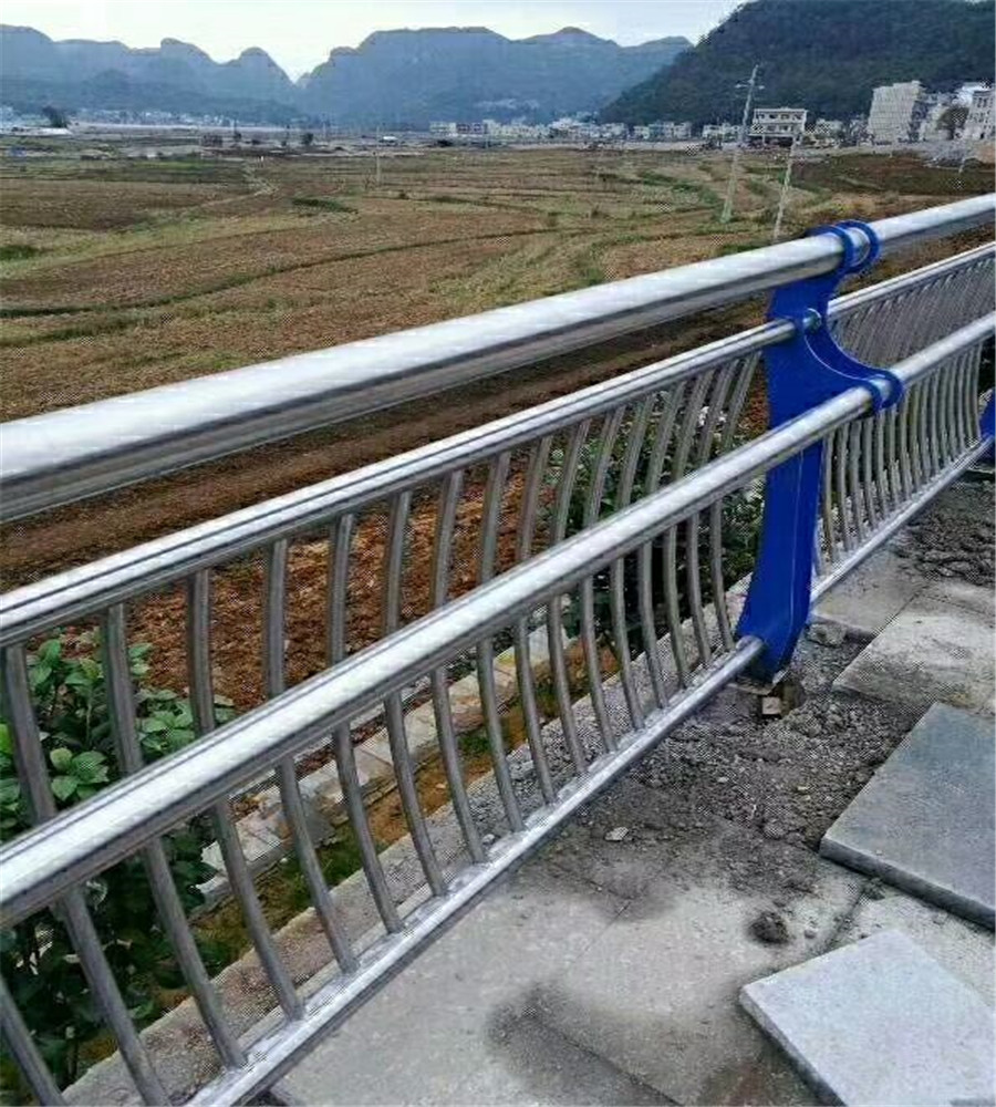 广东不锈钢复合管河道护栏
